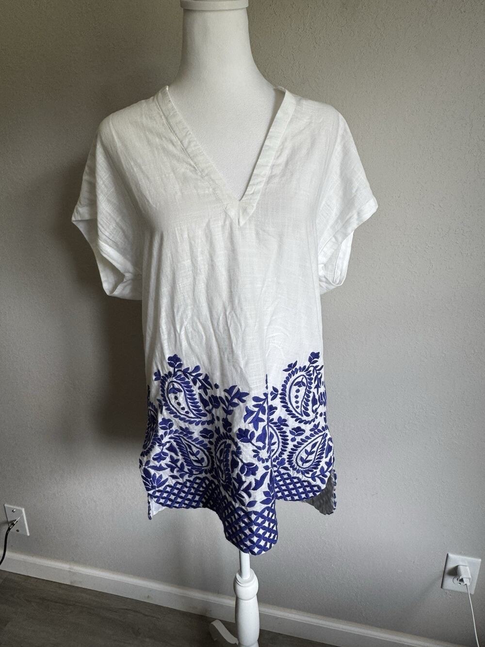 Athleta White Blue Embroidered V-Neck Cotton Swim Cover Womens XXS Oversized